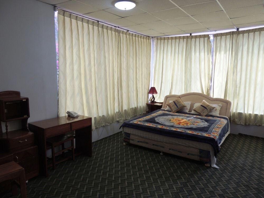 Taunggyi Hotel מראה חיצוני תמונה