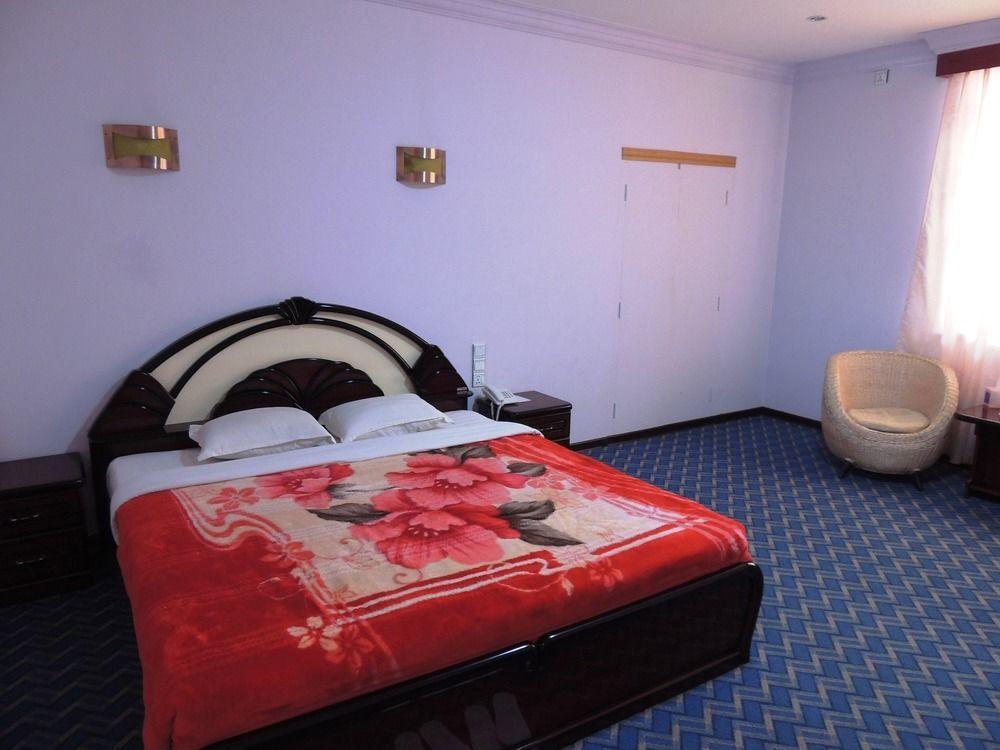 Taunggyi Hotel מראה חיצוני תמונה