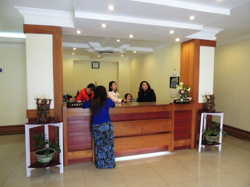 Taunggyi Hotel מראה חיצוני תמונה